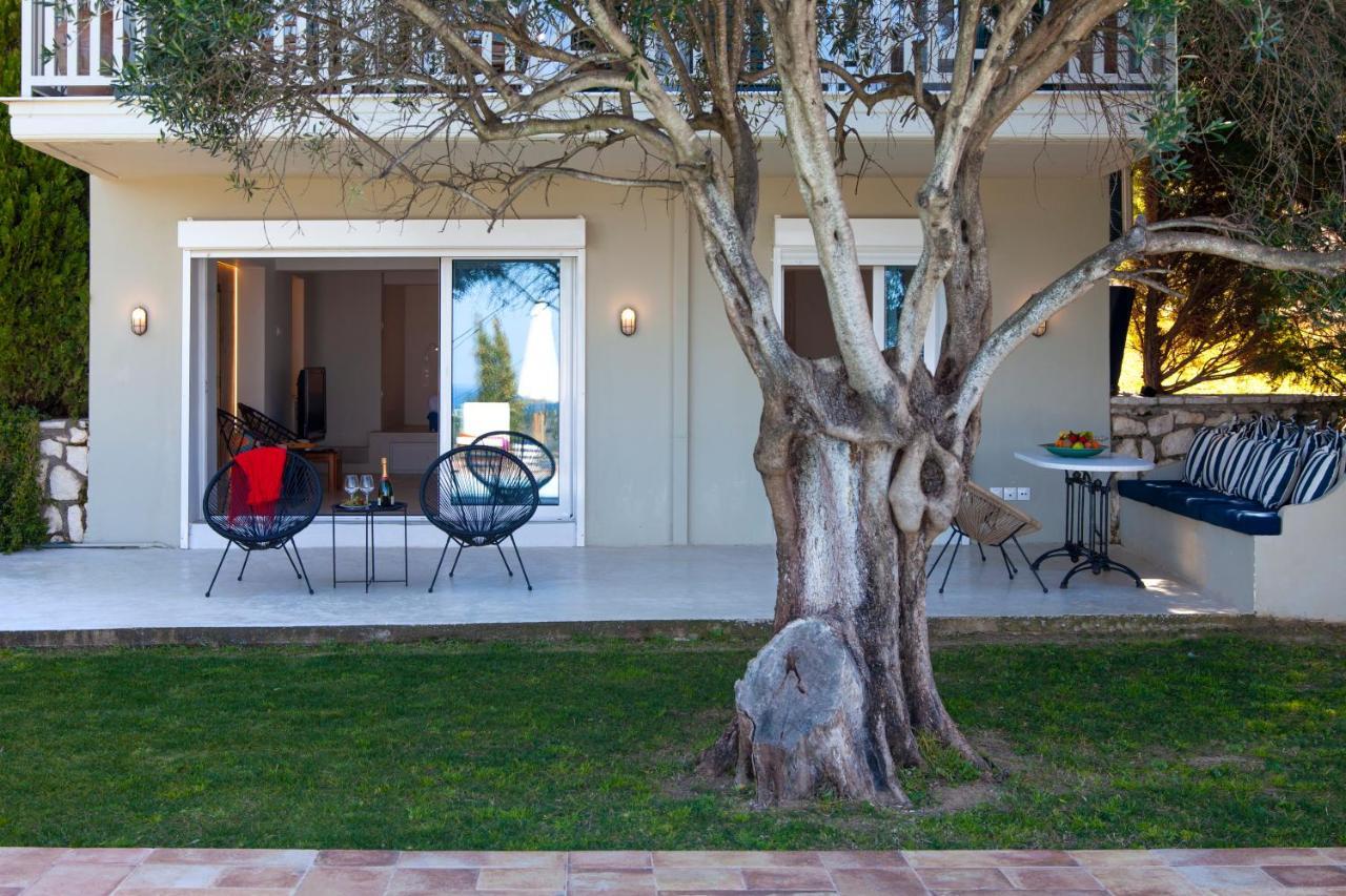 Villa Casa Azul With Private Pool Agios Nikitas Exterior photo